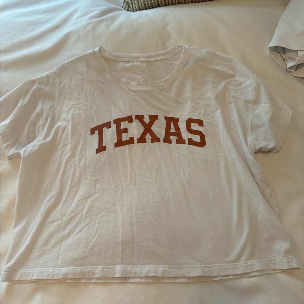 University of Texas Lululemon top